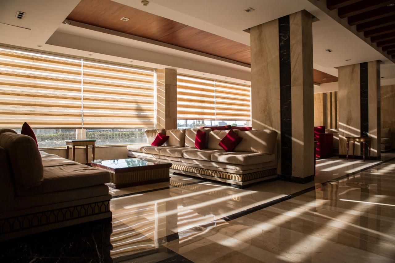 Tiba Pyramids Hotel Giza Екстериор снимка