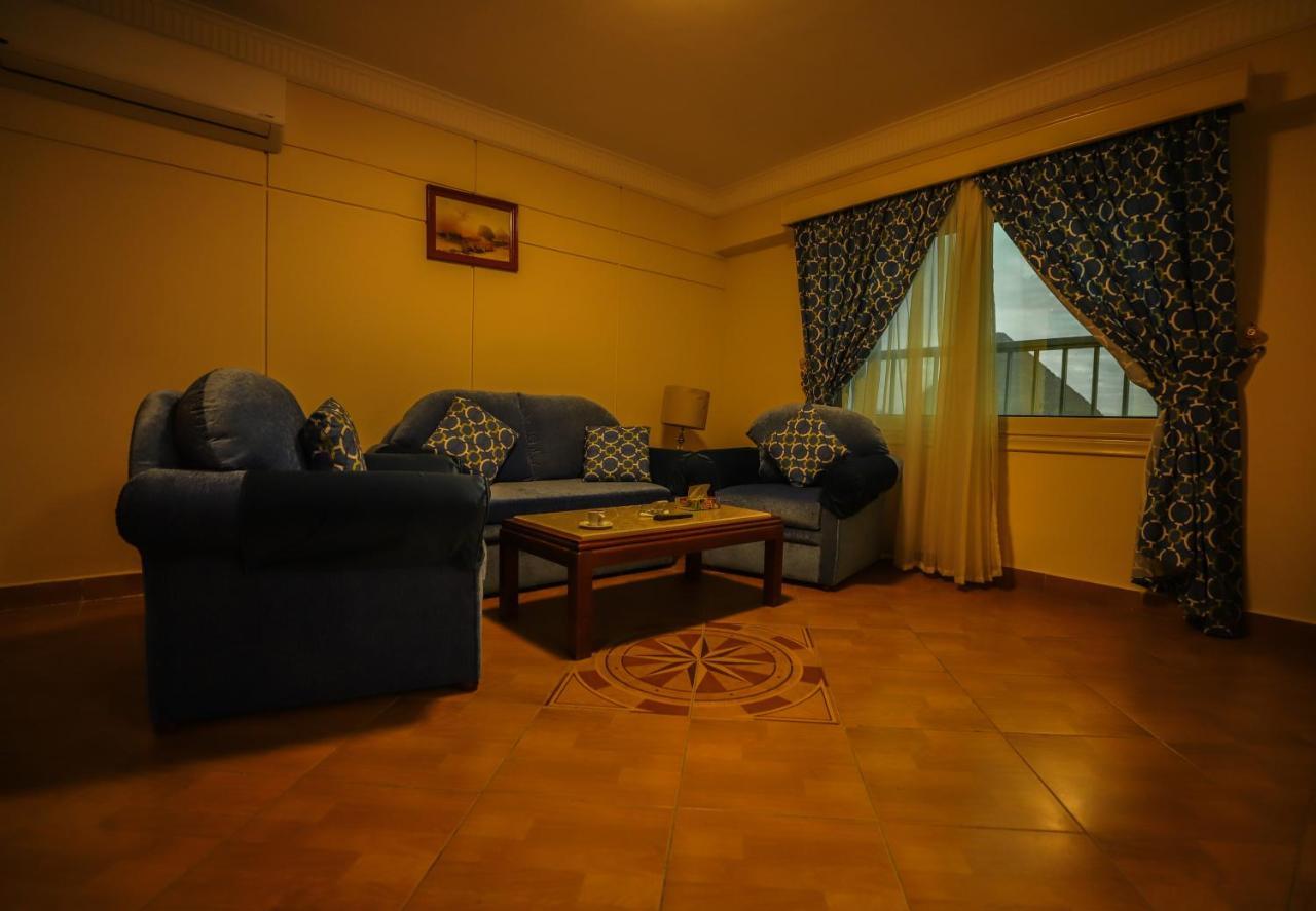 Tiba Pyramids Hotel Giza Екстериор снимка