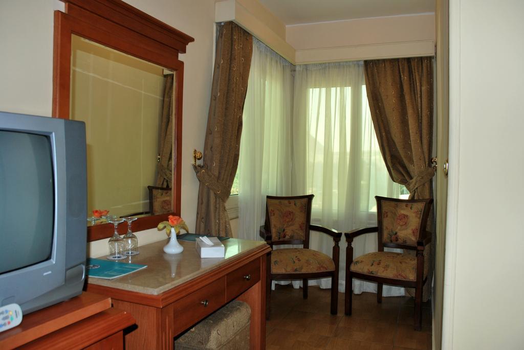 Tiba Pyramids Hotel Giza Стая снимка